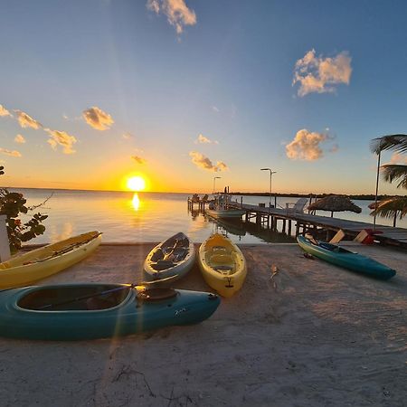 Bay Towers Aparthotel Caye Caulker Exterior foto