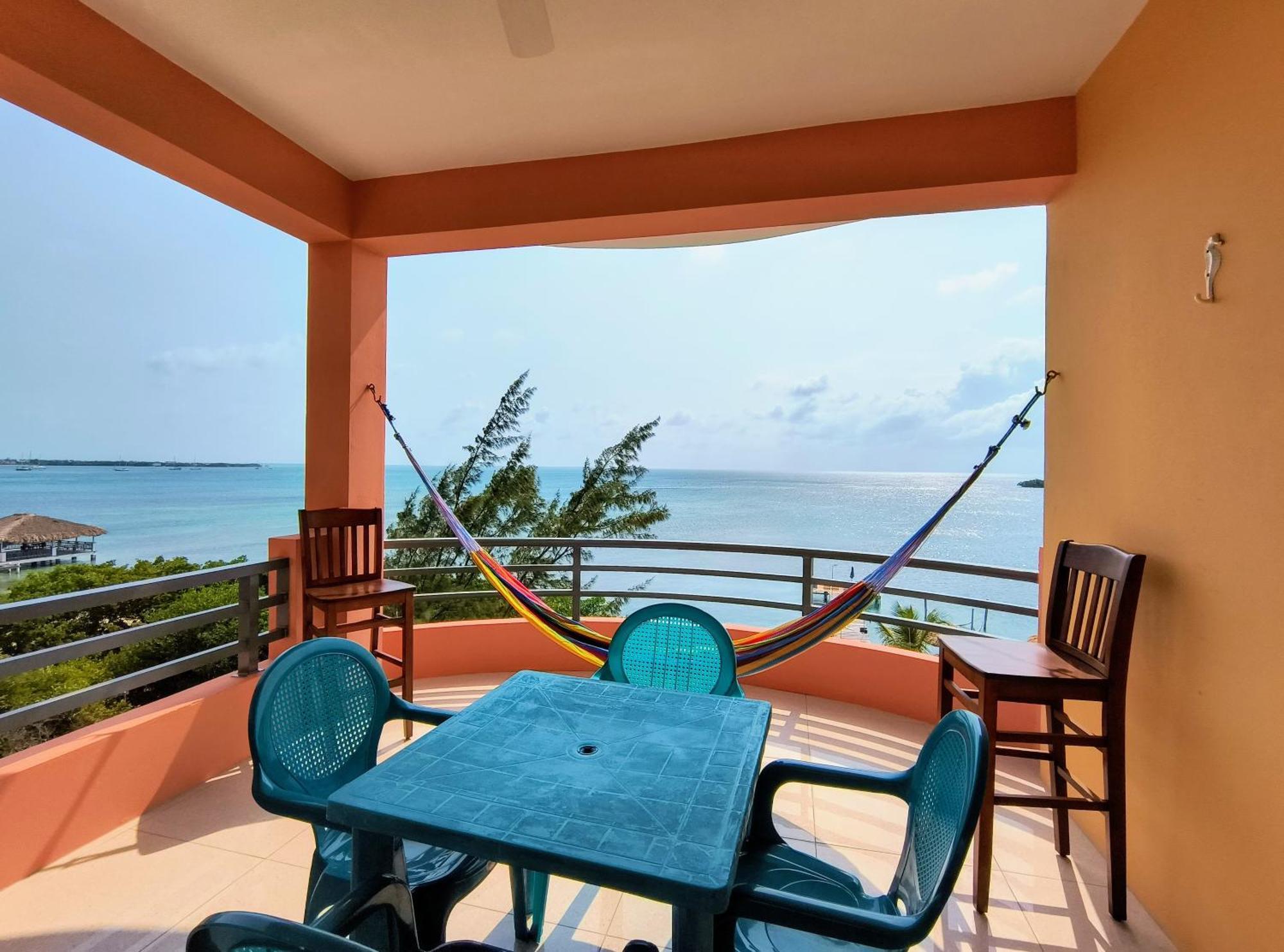 Bay Towers Aparthotel Caye Caulker Exterior foto